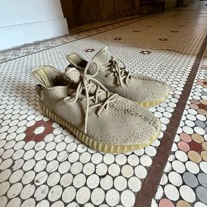 Yeezy Adidas Shoes